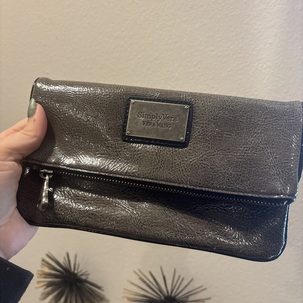 Simply Vera Wang Fold over Magnetic Handbag/Clutch/Wallet~Gunmetal Gray~EUC‎